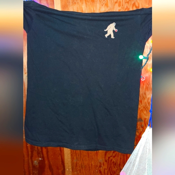 riot society Other - Riot Society T-shirt Sasquatch